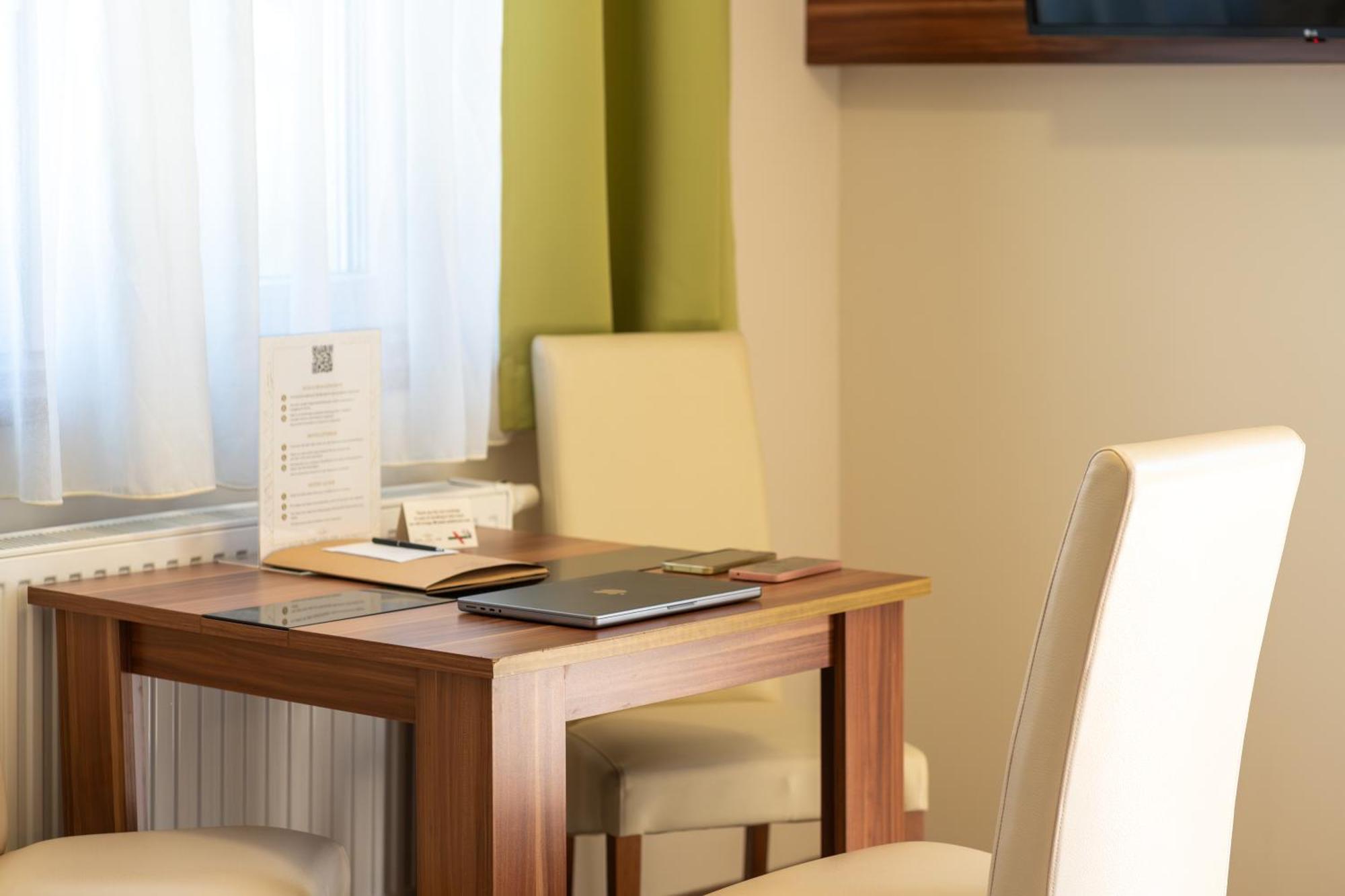 B&B Lajta Park Mosonmagyaróvár Buitenkant foto